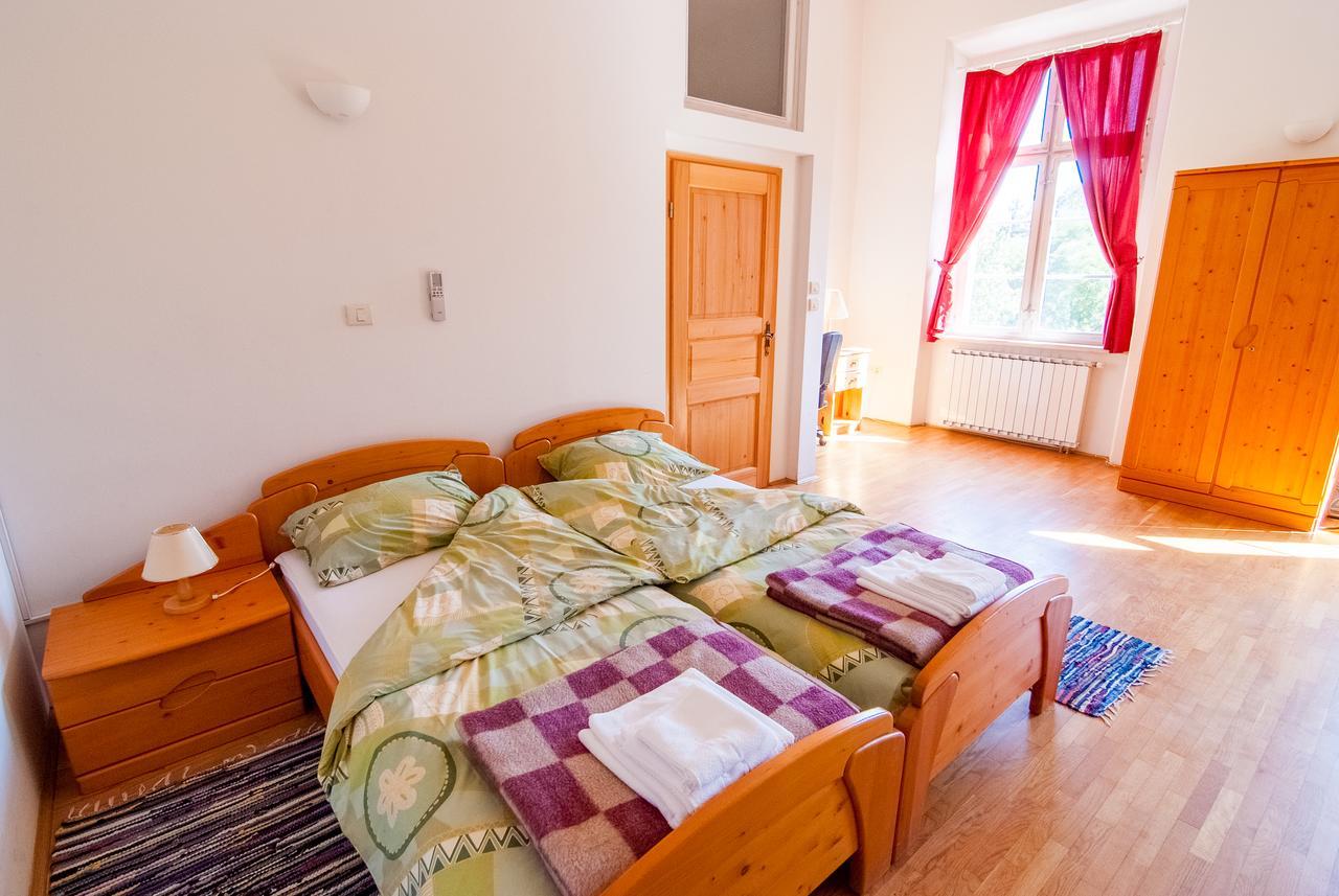 Dvorec Rakican Murska Sobota Exterior photo